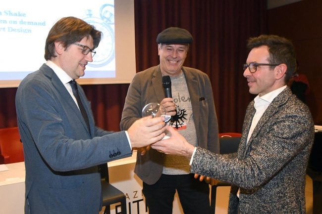 HOD winning 1st prize at 120 Secondi Award HOD winning 1st prize at 120 Secondi Award